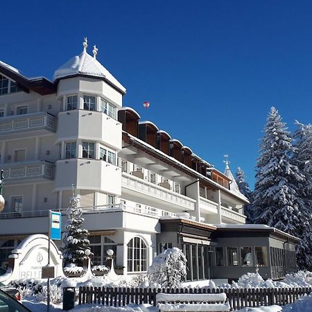 Park Hotel Bellevue Dobbiaco Exterior foto